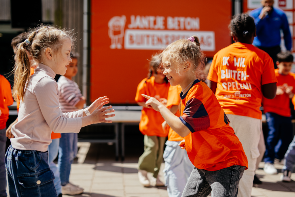 Doneer actie Jantje Beton